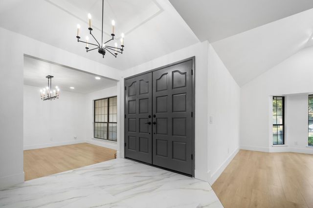 167 W Quincy Avenue, Fresno, CA 93711