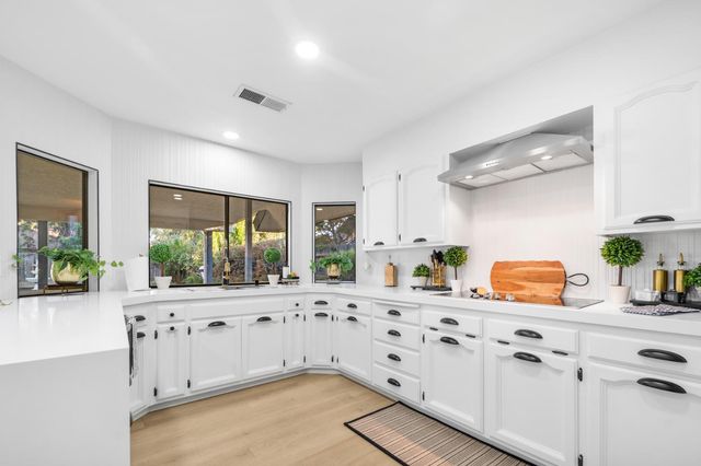 167 W Quincy Avenue, Fresno, CA 93711