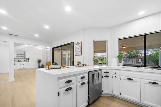 167 W Quincy Avenue, Fresno, CA 93711