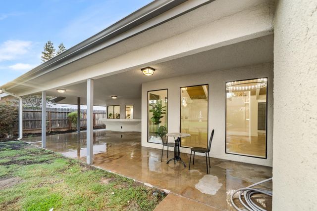 167 W Quincy Avenue, Fresno, CA 93711