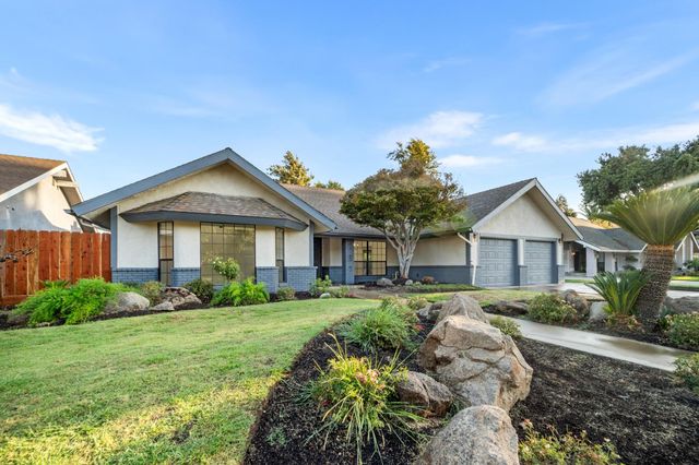 167 W Quincy Avenue, Fresno, CA 93711