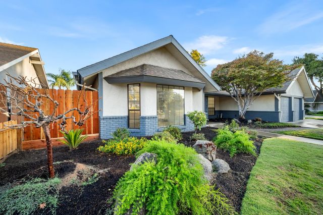 167 W Quincy Avenue, Fresno, CA 93711