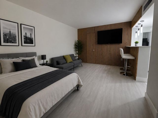 870 NW 87th Ave 401, Miami, FL 33172