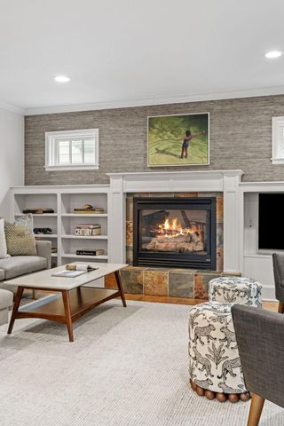 5541 Vincent Avenue S, Minneapolis, MN 55410