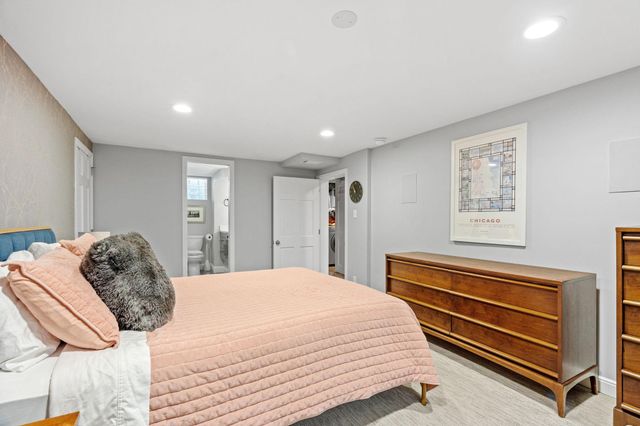 5541 Vincent Avenue S, Minneapolis, MN 55410