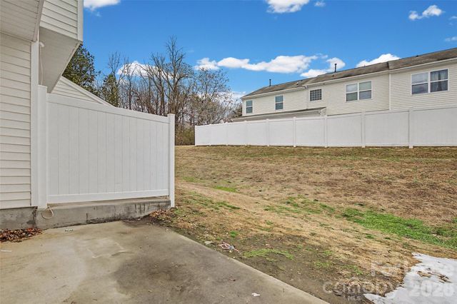 7371 Laurel Valley Road 212, Charlotte, NC 28273