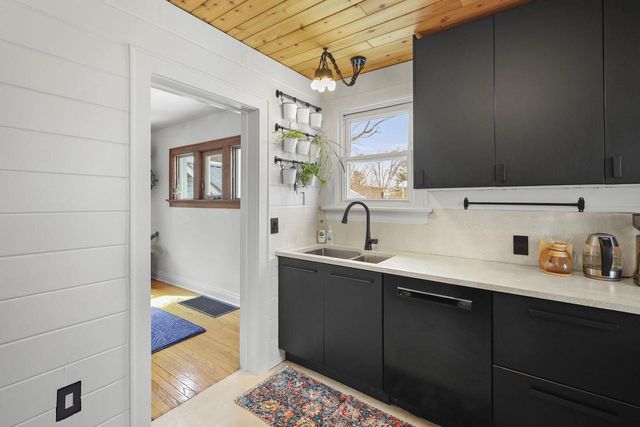 2554 Upham Street, Madison, WI 53704