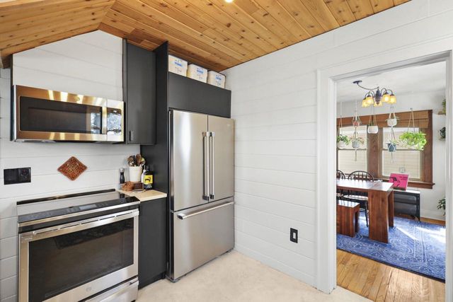 2554 Upham Street, Madison, WI 53704