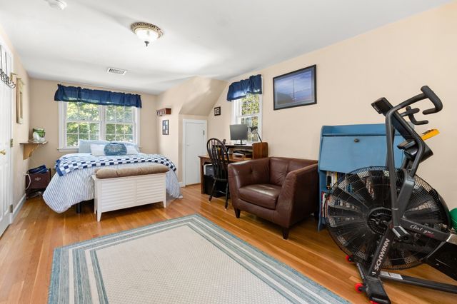 69 Hemlock St, Arlington, MA 02474