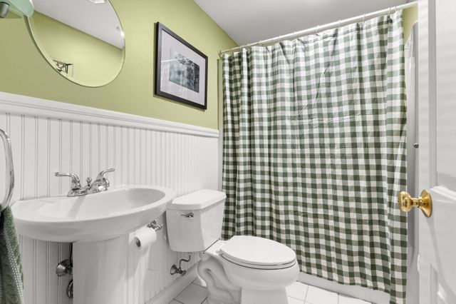 69 Hemlock St, Arlington, MA 02474