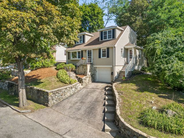 69 Hemlock St, Arlington, MA 02474