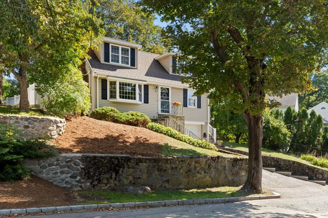69 Hemlock St, Arlington, MA 02474