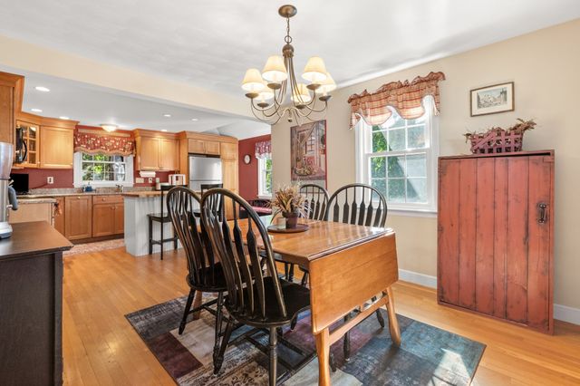 69 Hemlock St, Arlington, MA 02474