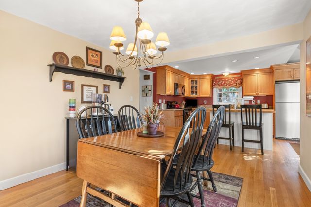 69 Hemlock St, Arlington, MA 02474