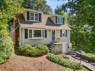 69 Hemlock St, Arlington, MA 02474