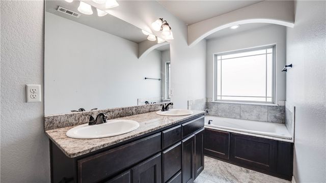 1410 Abbey Lane, Centerton, AR 72719