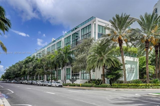 6000 Collins Avenue 517, Miami Beach, FL 33140