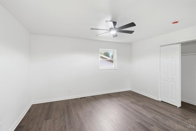 10686 Chelmsford Road, Cincinnati, OH 45240