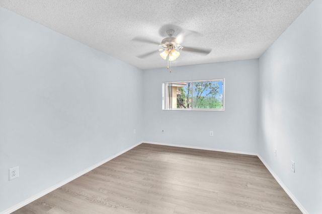 6881 NW 173rd Drive K-203, Hialeah, FL 33015