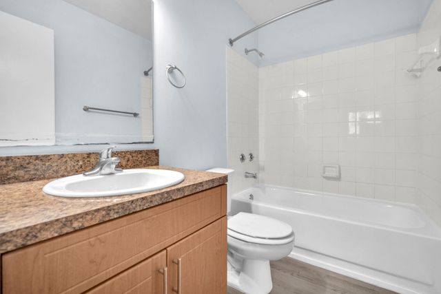 6881 NW 173rd Drive K-203, Hialeah, FL 33015