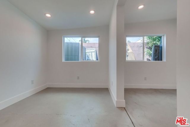 1151 S Highland Avenue, Los Angeles, CA 90019