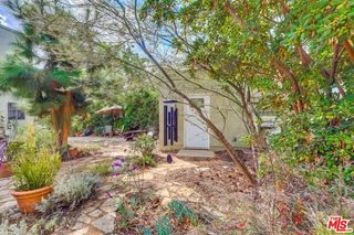 1151 S Highland Avenue, Los Angeles, CA 90019
