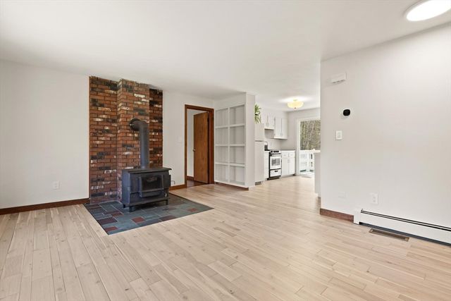 165 Howard St, Easton, MA 02375