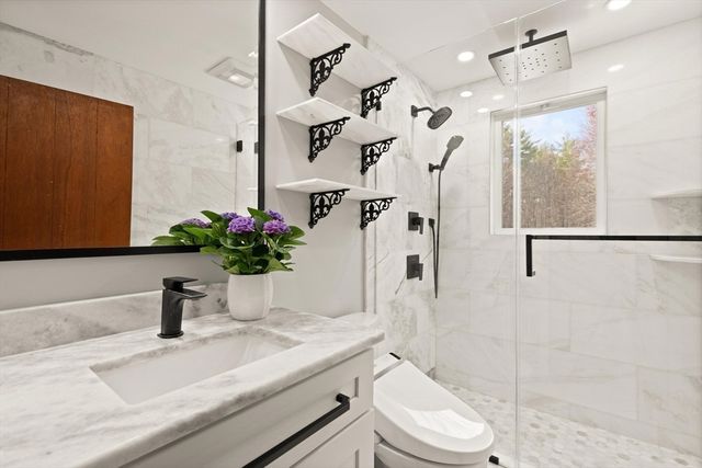 165 Howard St, Easton, MA 02375