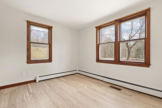 165 Howard St, Easton, MA 02375