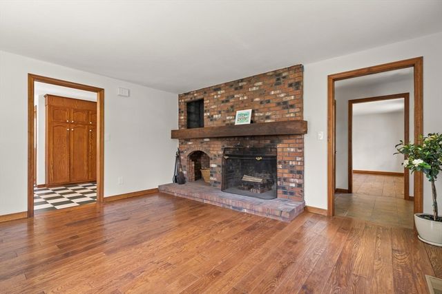 165 Howard St, Easton, MA 02375