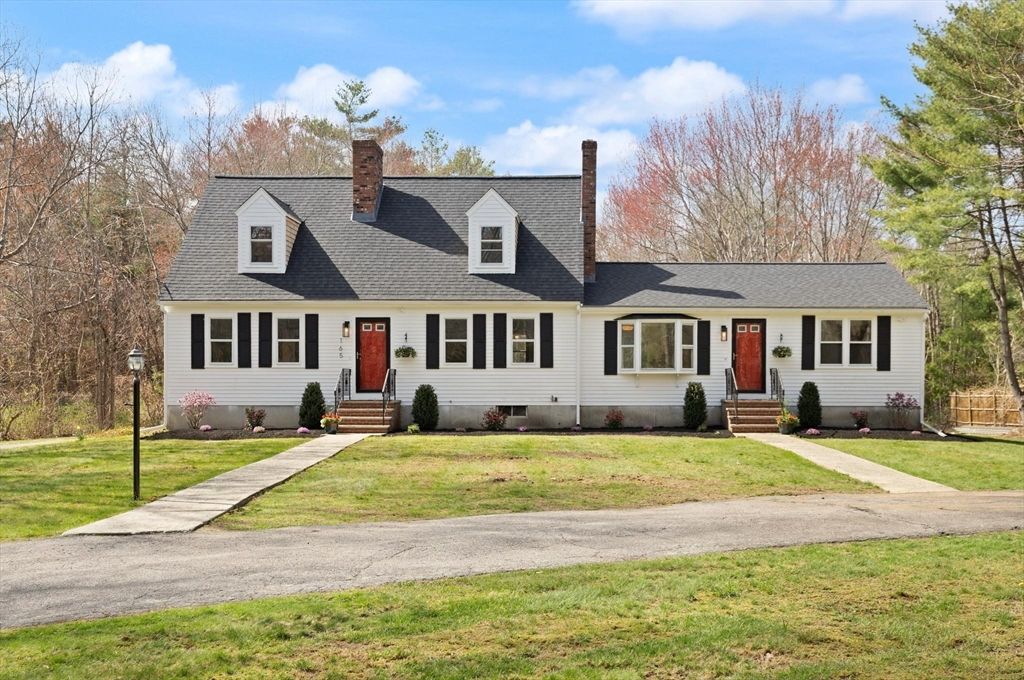 165 Howard St, Easton, MA 02375