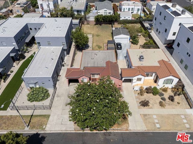 1929 Carmona Avenue, Los Angeles, CA 90016