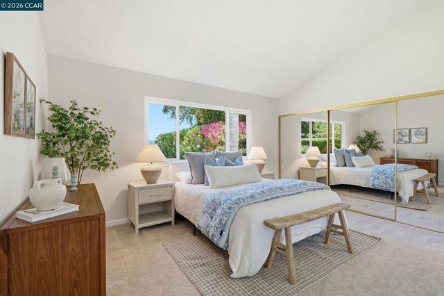 723 Navaronne Way, Concord, CA 94518
