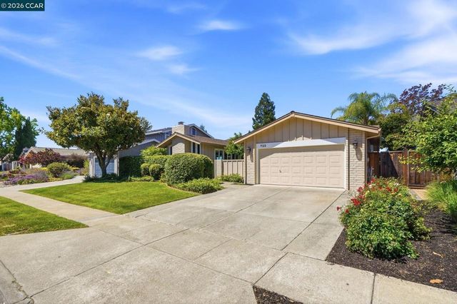 723 Navaronne Way, Concord, CA 94518