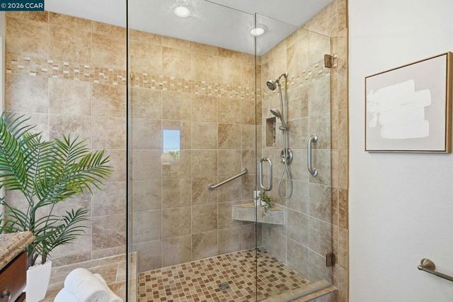723 Navaronne Way, Concord, CA 94518
