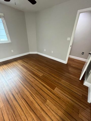 1933 NW 99th Avenue, Pembroke Pines, FL 33024