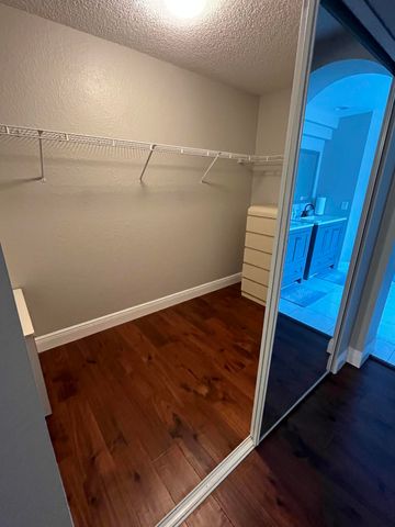 1933 NW 99th Avenue, Pembroke Pines, FL 33024