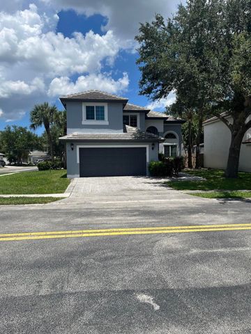 1933 NW 99th Avenue, Pembroke Pines, FL 33024