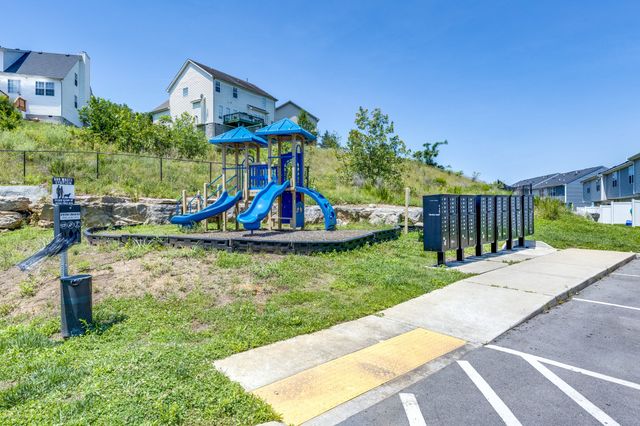 1520 Smoketree Rd, Antioch, TN 37013