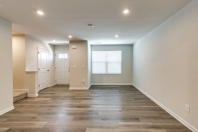 1520 Smoketree Rd, Antioch, TN 37013