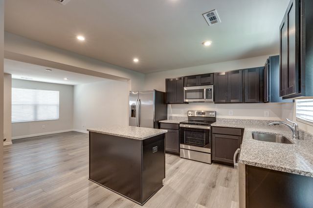 1520 Smoketree Rd, Antioch, TN 37013