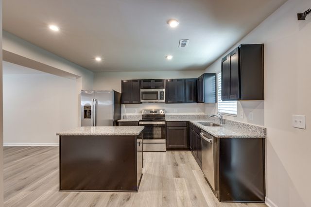 1520 Smoketree Rd, Antioch, TN 37013