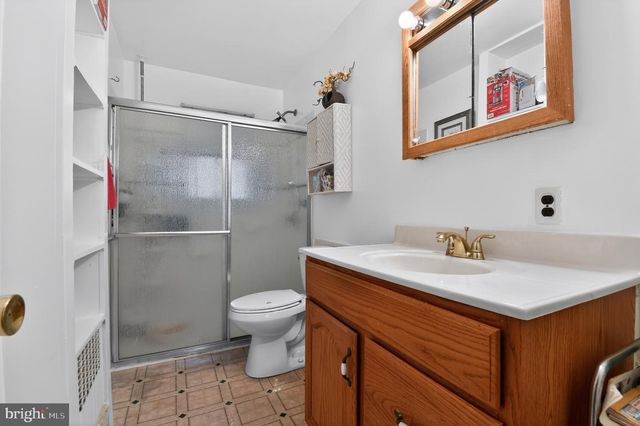 5013 LINCOLN AVE, Alexandria, VA 22312