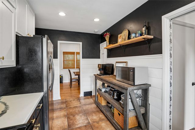 917 14th Street, West Des Moines, IA 50265