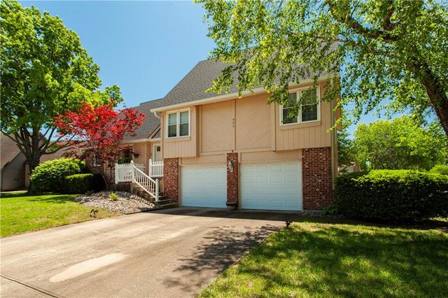 400 N Persimmon Drive, Olathe, KS 66061