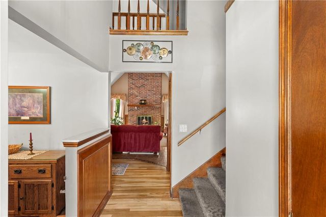400 N Persimmon Drive, Olathe, KS 66061