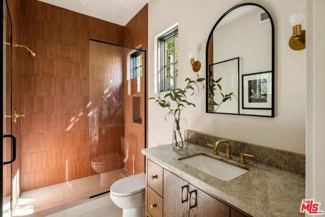 344 N Vista Street, Los Angeles, CA 90036