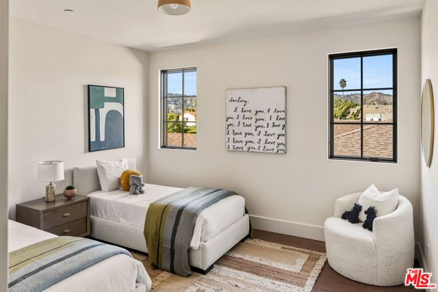 344 N Vista Street, Los Angeles, CA 90036