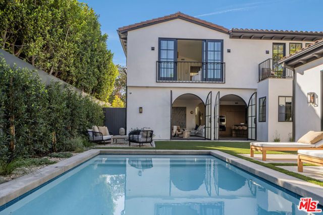 344 N Vista Street, Los Angeles, CA 90036