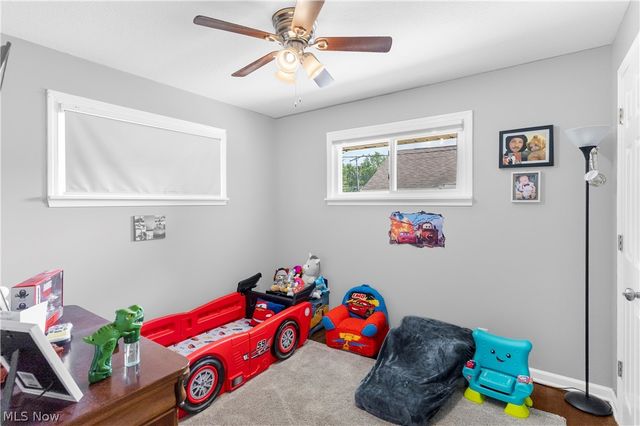 3235 Sunnybrooke, Youngstown, OH 44511